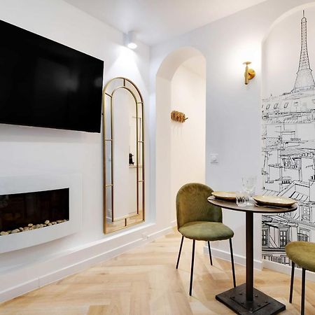 Cozy Studio In The Vibrant Heart Of Paris Διαμέρισμα Εξωτερικό φωτογραφία